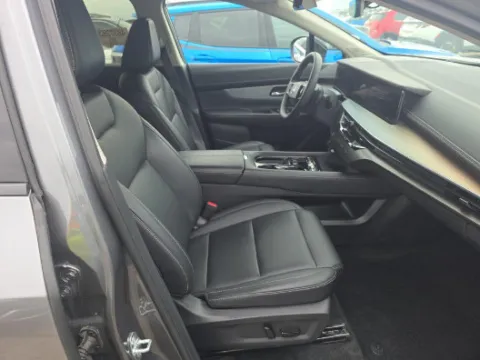 Photos of 2026 Nissan Murano SL for sale in Holland, MI at Zeigler GMC of Holland