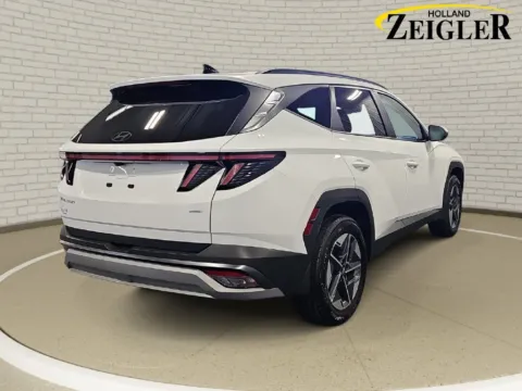 More photos of 2026 Hyundai Tucson SEL Premium at Zeigler GMC of Holland, MI