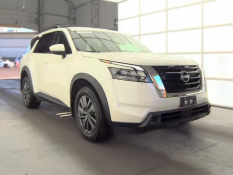 White 2024 Nissan Pathfinder SV for sale in Holland, MI