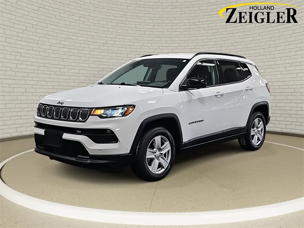2022 Jeep Compass Latitude for sale in Holland, MI