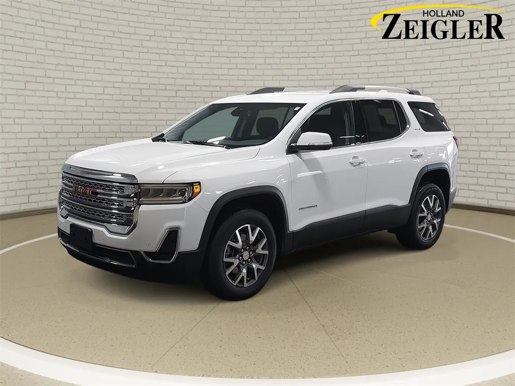 White 2023 GMC Acadia SLE for sale in Holland, MI