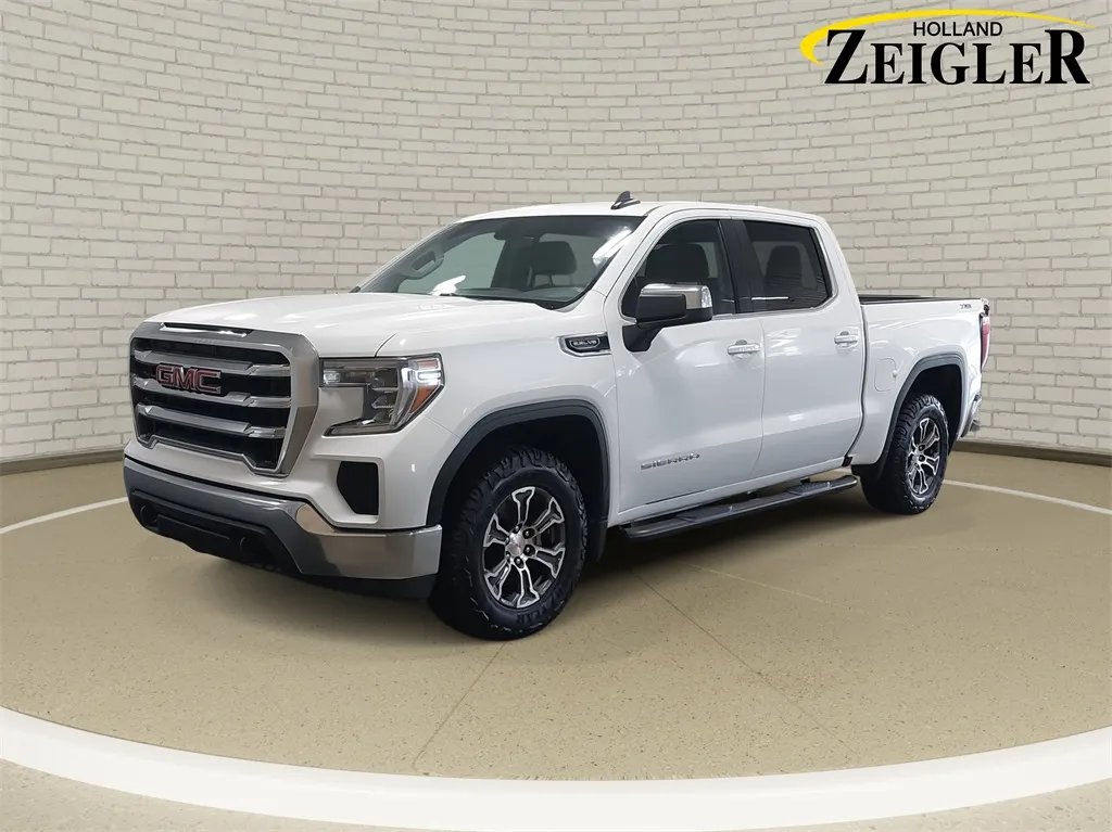 White 2020 GMC Sierra 1500 SLE for sale in Holland, MI