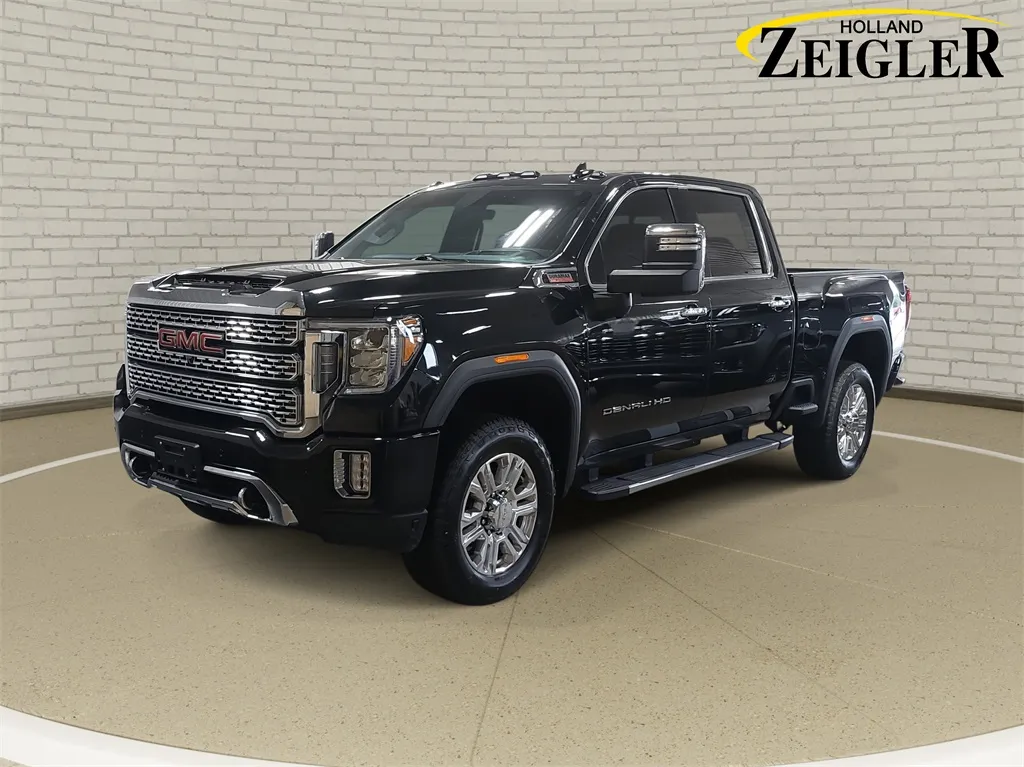 2023 GMC Sierra 2500HD Denali for sale in Holland, MI