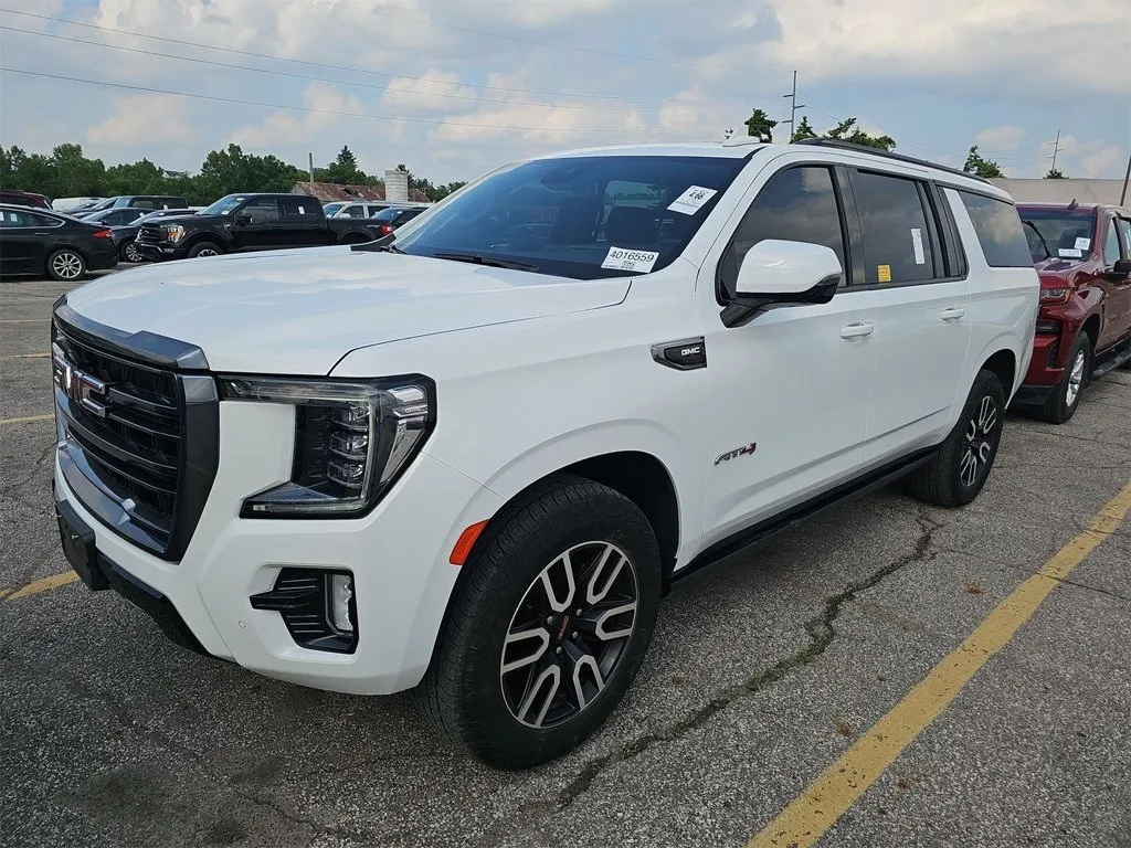 White 2023 GMC Yukon XL AT4 for sale in Holland, MI
