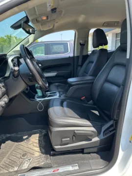 More photos of 2020 Chevrolet Colorado ZR2 at Zeigler GMC of Holland, MI