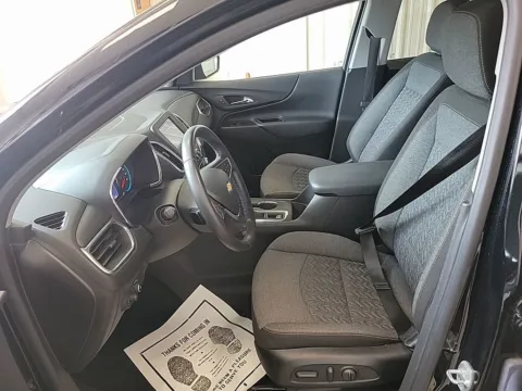 More photos of 2022 Chevrolet Equinox LT at Zeigler GMC of Holland, MI