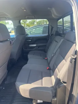 More photos of 2018 Chevrolet Silverado 1500 LT at Zeigler GMC of Holland, MI