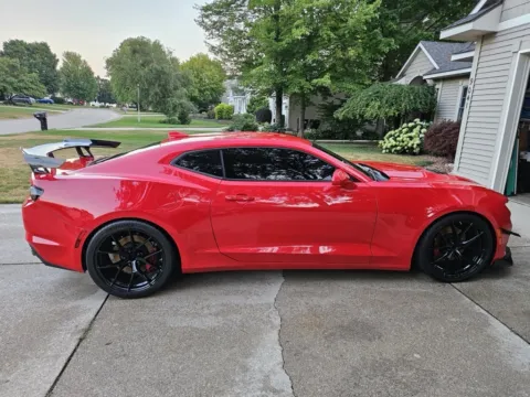 More photos of 2020 Chevrolet Camaro SS at Zeigler GMC of Holland, MI