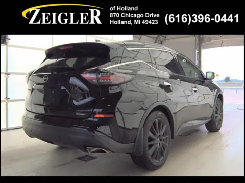More photos of 2024 Nissan Murano SV at Zeigler GMC of Holland, MI
