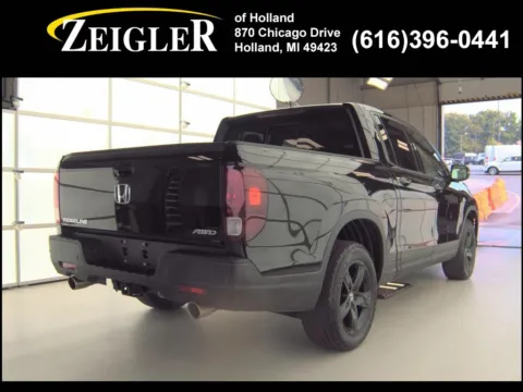More photos of 2022 Honda Ridgeline Black Edition at Zeigler GMC of Holland, MI