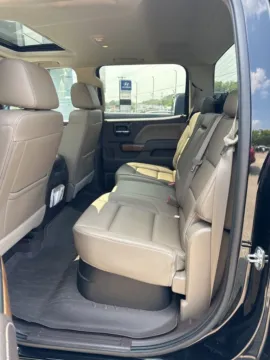 More photos of 2016 GMC Sierra 2500HD SLT at Zeigler GMC of Holland, MI