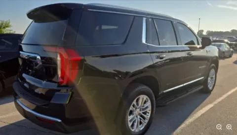 More photos of 2023 GMC Yukon SLT at Zeigler GMC of Holland, MI