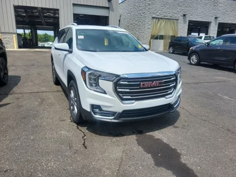 More photos of 2024 GMC Terrain SLT at Zeigler GMC of Holland, MI
