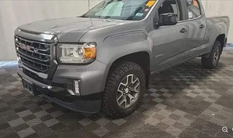 Gray 2022 GMC Canyon AT4 w/Leather for sale in Holland, MI