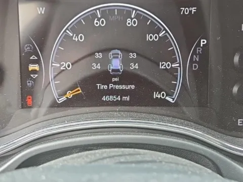 More photos of 2021 Jeep Grand Cherokee Limited at Zeigler GMC of Holland, MI