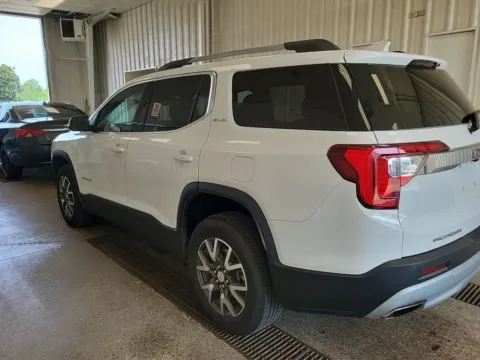 Photos of 2023 GMC Acadia SLE for sale in Holland, MI at Zeigler GMC of Holland