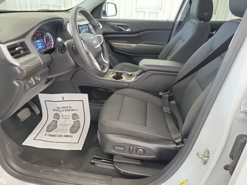 More photos of 2023 GMC Acadia SLE at Zeigler GMC of Holland, MI