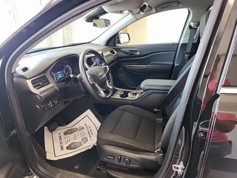 More photos of 2023 GMC Acadia SLE at Zeigler GMC of Holland, MI