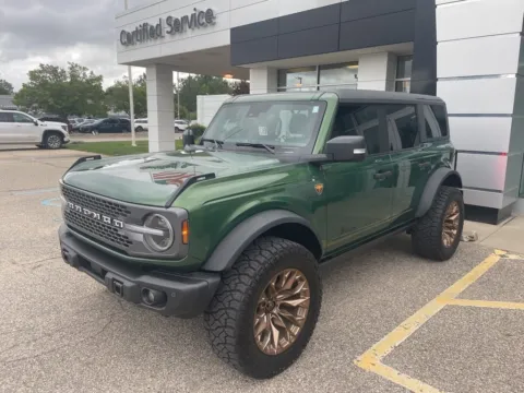 Green 2023 Ford Bronco Badlands for sale in Holland, MI