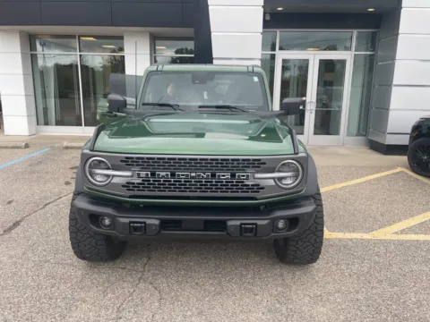More photos of 2023 Ford Bronco Badlands at Zeigler GMC of Holland, MI