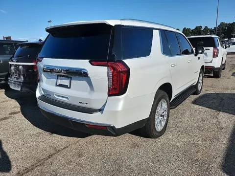Another view of 2023 GMC Yukon SLT for sale in Holland, MI at Zeigler GMC of Holland