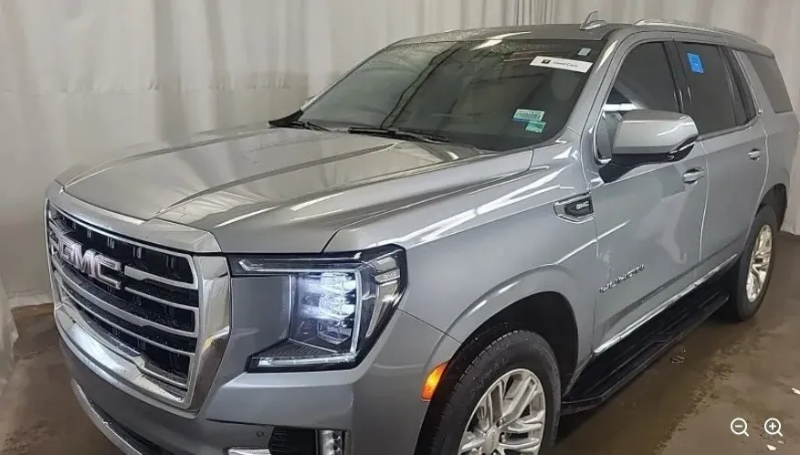 Gray 2024 GMC Yukon SLT for sale in Holland, MI