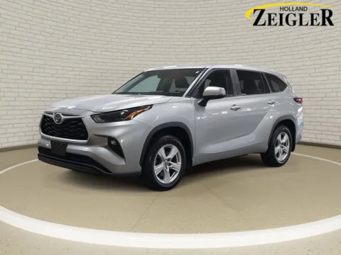 Silver 2024 Toyota Highlander LE for sale in Holland, MI