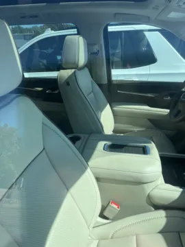 More photos of 2021 GMC Yukon Denali at Zeigler GMC of Holland, MI