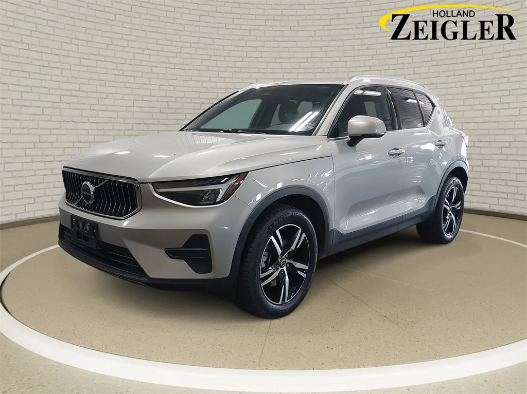 Silver 2024 Volvo XC40 B5 Core for sale in Holland, MI