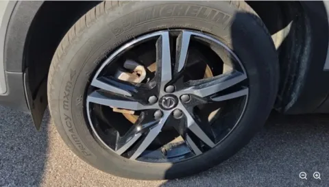 More photos of 2024 Volvo XC40 B5 Core at Zeigler GMC of Holland, MI