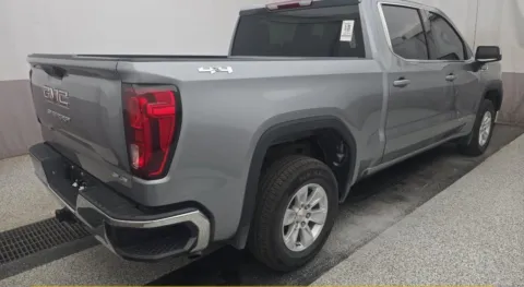 More photos of 2024 GMC Sierra 1500 SLE at Zeigler GMC of Holland, MI