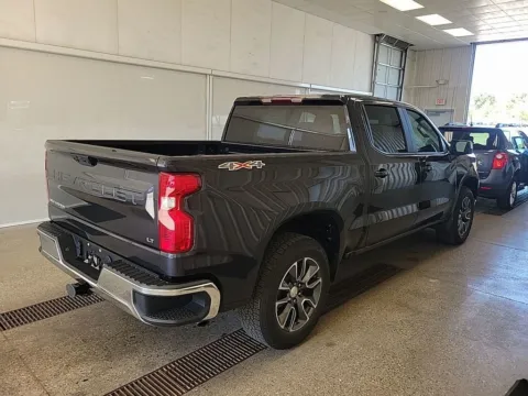 More photos of 2024 Chevrolet Silverado 1500 LT at Zeigler GMC of Holland, MI