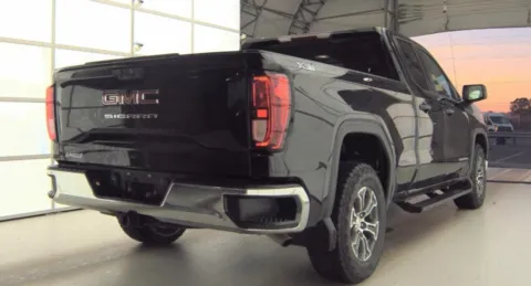 More photos of 2023 GMC Sierra 1500 Pro at Zeigler GMC of Holland, MI