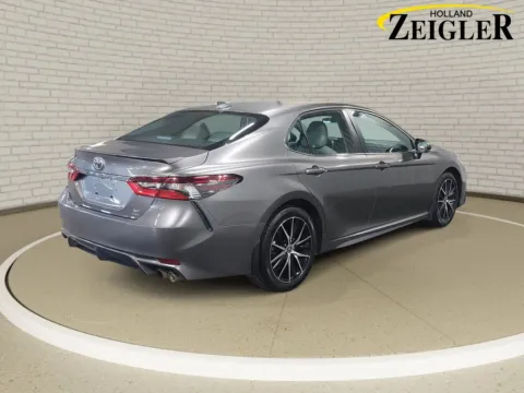 More photos of 2024 Toyota Camry SE at Zeigler GMC of Holland, MI