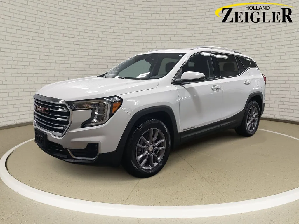 2024 GMC Terrain SLT for sale in Holland, MI