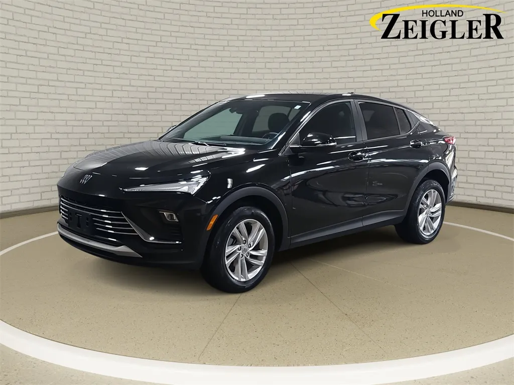 Black 2024 Buick Envista Preferred for sale in Holland, MI