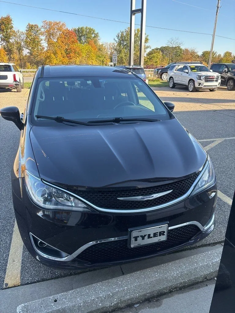2019 Chrysler Pacifica Touring Plus for sale in Holland, MI