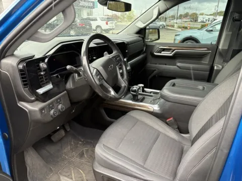 Another view of 2022 Chevrolet Silverado 1500 RST for sale in Holland, MI at Zeigler GMC of Holland