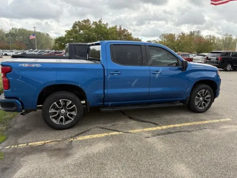 More photos of 2022 Chevrolet Silverado 1500 RST at Zeigler GMC of Holland, MI