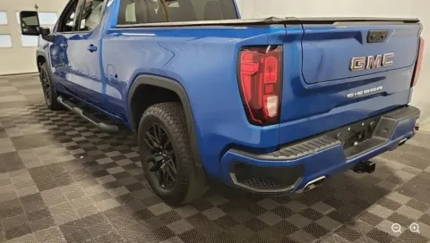 Photos of 2022 GMC Sierra 1500 Elevation for sale in Holland, MI at Zeigler GMC of Holland