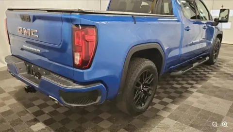 More photos of 2022 GMC Sierra 1500 Elevation at Zeigler GMC of Holland, MI