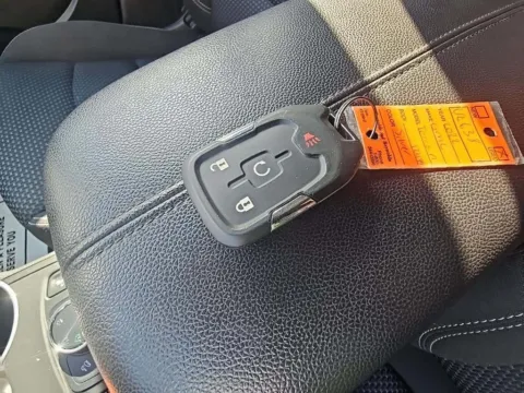 More photos of 2022 GMC Terrain SLE at Zeigler GMC of Holland, MI