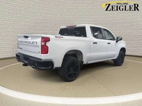 More photos of 2021 Chevrolet Silverado 1500 LT Trail Boss at Zeigler GMC of Holland, MI