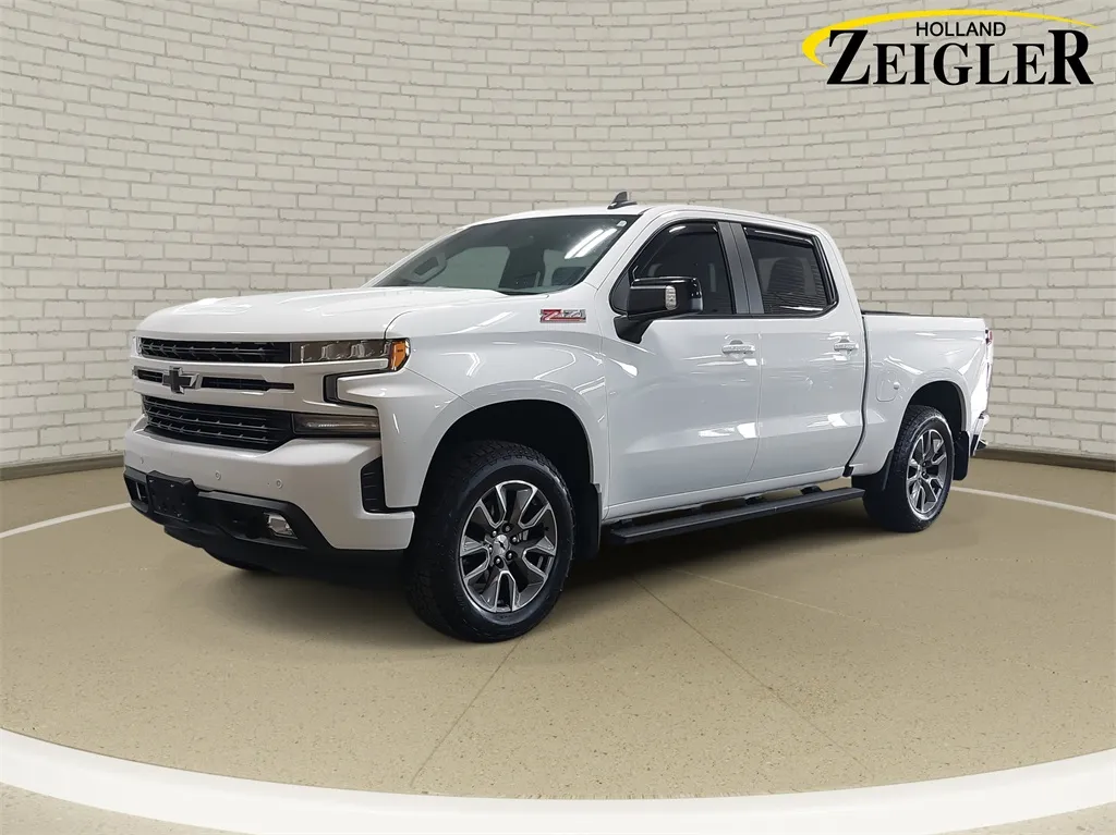 White 2021 Chevrolet Silverado 1500 RST for sale in Holland, MI