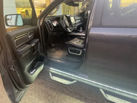 More photos of 2022 Ram 1500 Laramie at Zeigler GMC of Holland, MI