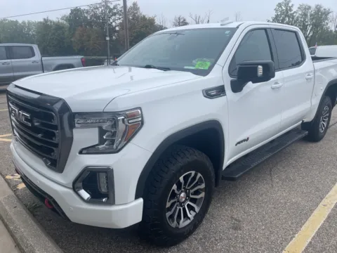 White 2021 GMC Sierra 1500 AT4 for sale in Holland, MI
