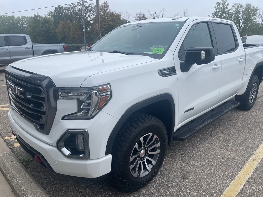 White 2021 GMC Sierra 1500 AT4 for sale in Holland, MI
