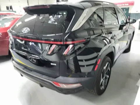 More photos of 2023 Hyundai Tucson SEL at Zeigler Hyundai of Holland, MI