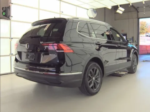 Photos of 2022 Volkswagen Tiguan 2.0T SE for sale in Holland, MI at Zeigler Hyundai of Holland