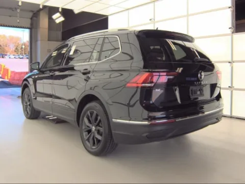 Another view of 2022 Volkswagen Tiguan 2.0T SE for sale in Holland, MI at Zeigler Hyundai of Holland